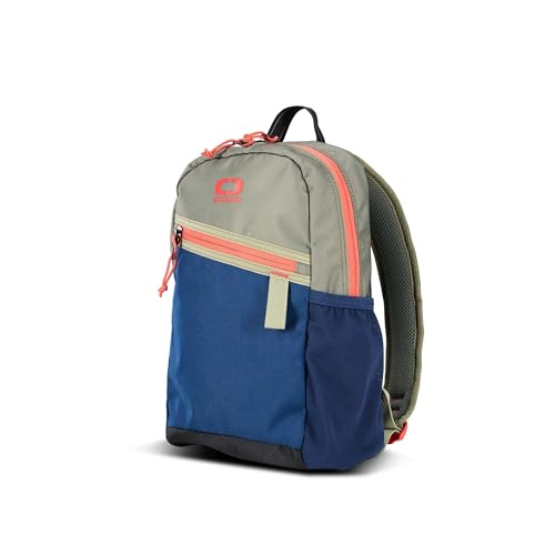 Lightweight Travel Backpack with Compact Design